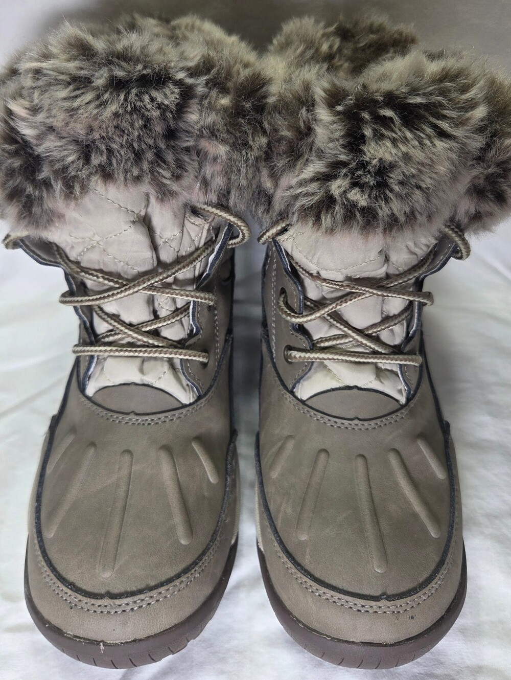 BEARPAW Becka Women’s Waterproof Snow Boots Stone Gray Fur Trim Lace Up Size 8 - Picture 3 of 11